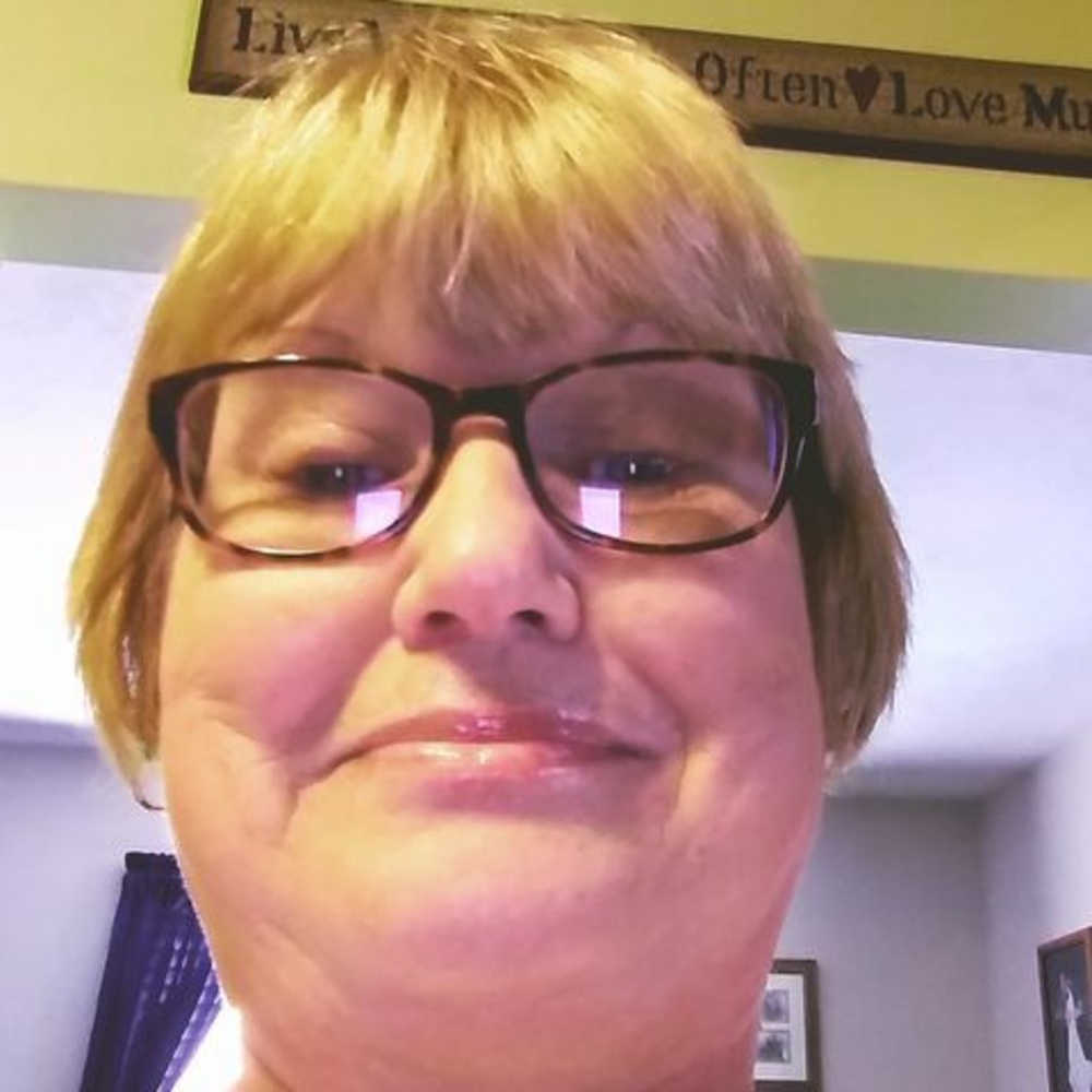 Meet your Posher, Lori